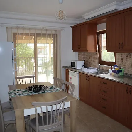 Eren Holiday Homes Daire